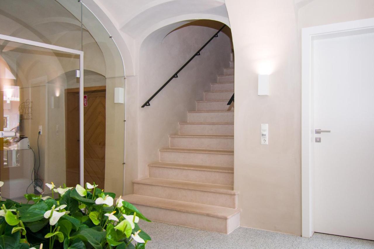 Das Torhaus Feldbach  Ngoại thất bức ảnh