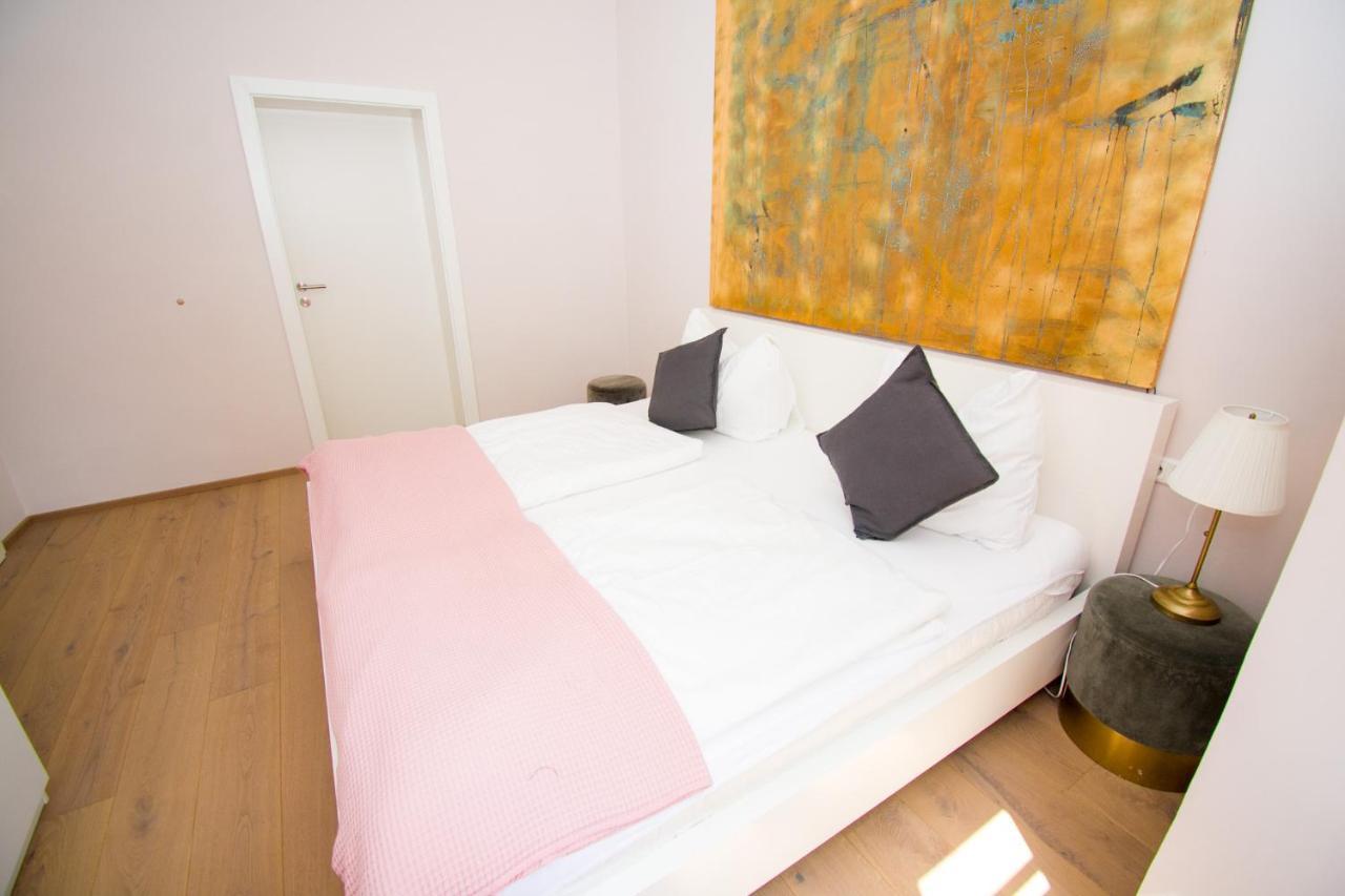 Das Torhaus Feldbach  Ngoại thất bức ảnh